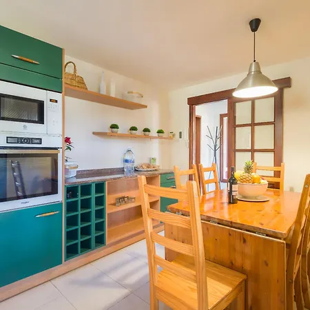 El Jardin De With Private Pool, Sauna & Jacuzzi Villa
